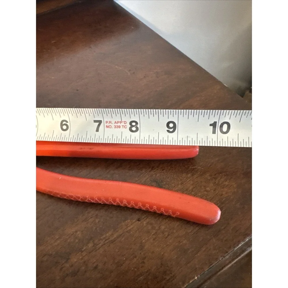 Vintage Fencing Pliers Multi-Tool Hammer Wire Cutter Red Grips Industrial
